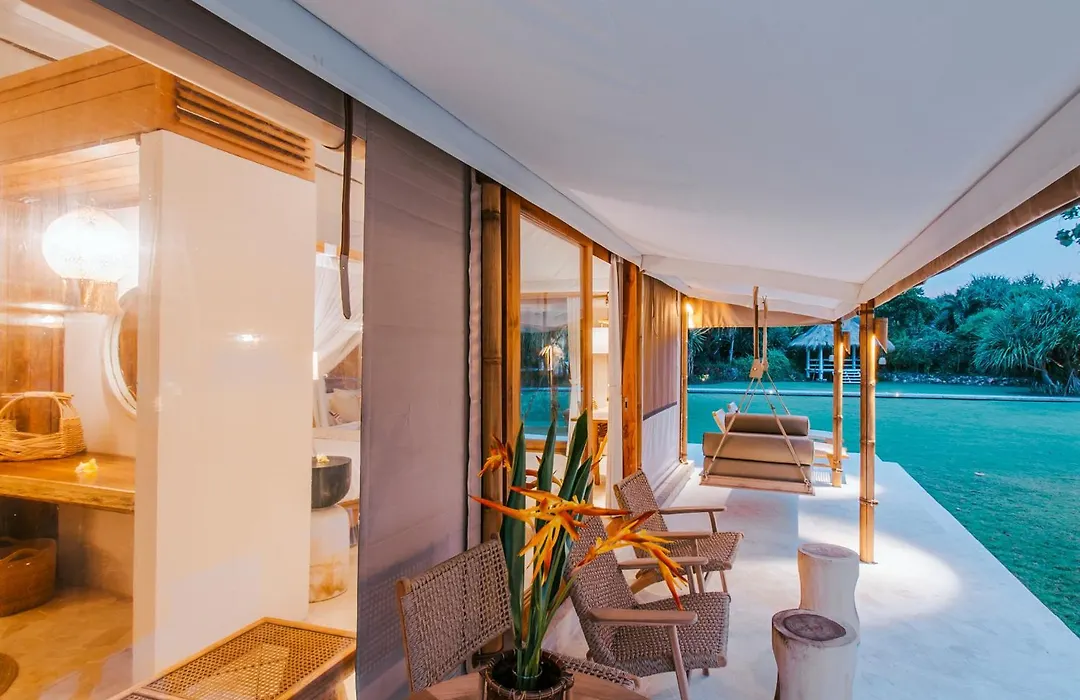 Driftwood Villas-1